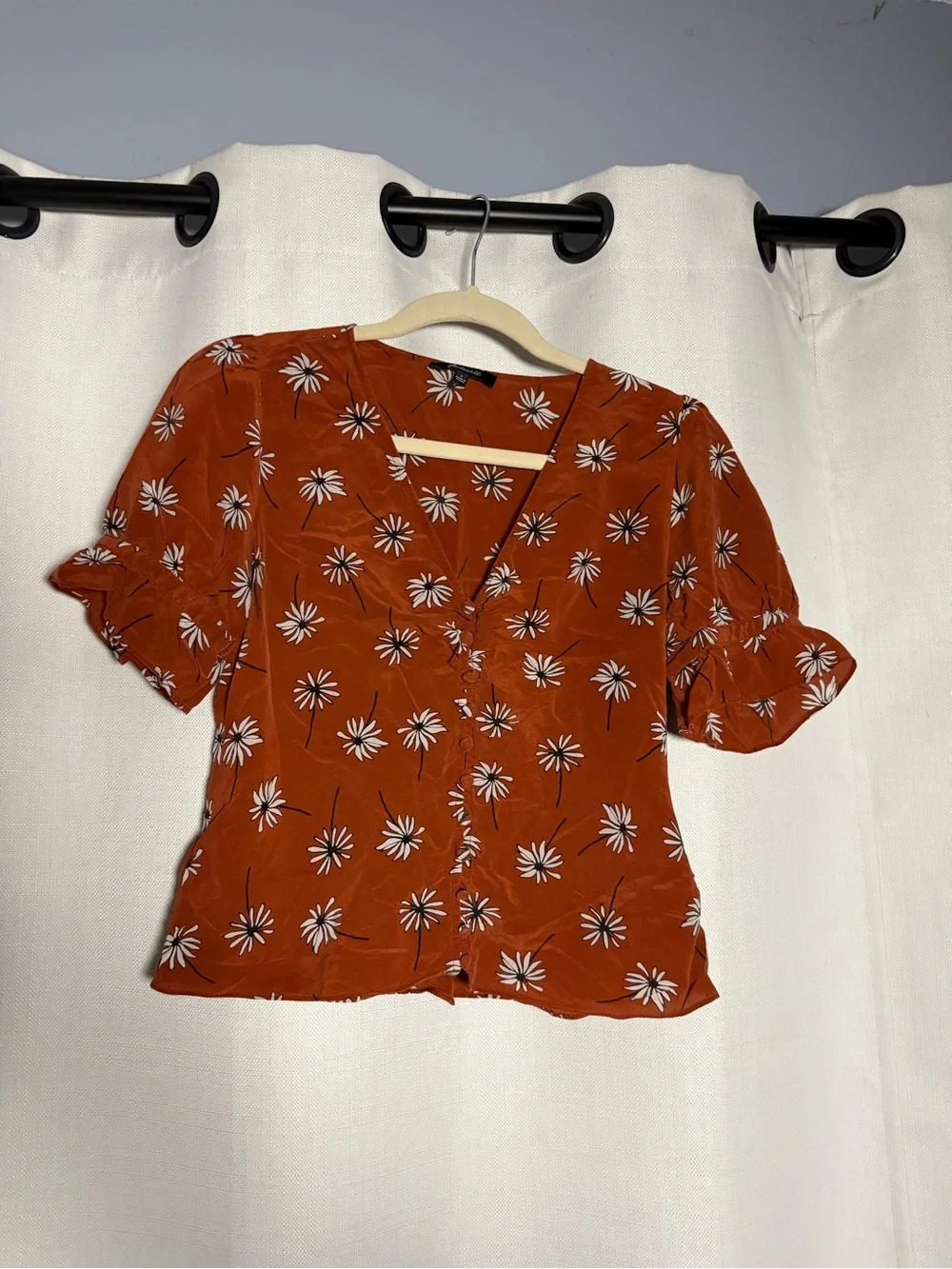 Madewell Daylight Fresh Daisies Silk Burnt Orange and White Top Size 2